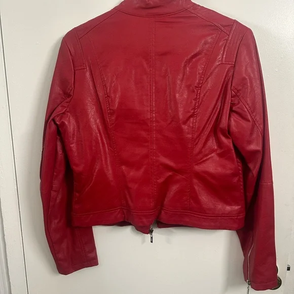 Guess Red faux Leather Motorcycle Jacket with Stand-up Collar - Picture 4 of 8